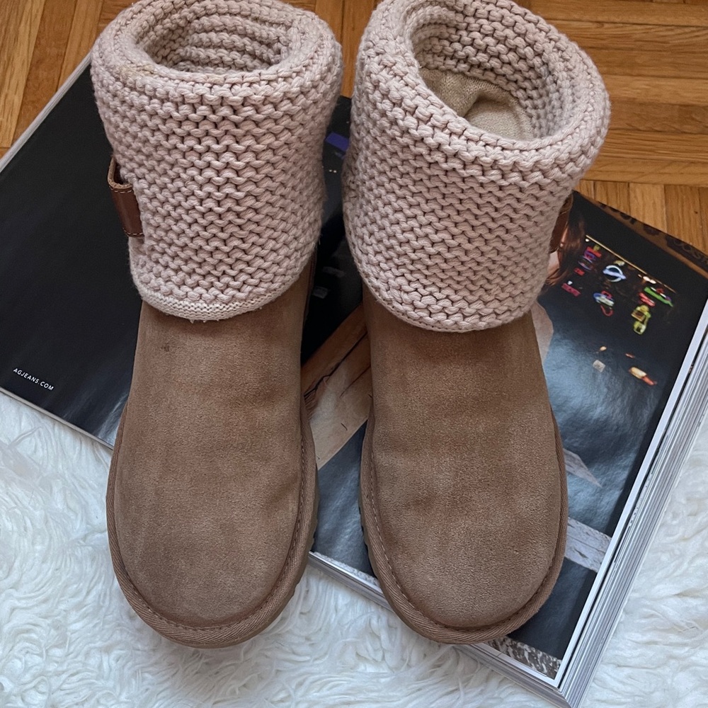 UGG Shaina Beige Knit Cuff Boots - Picture 5 of 11